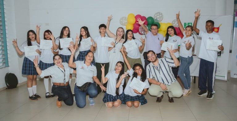 134118_certificados-12-nuevos-veedores-juveniles-para-promover_1024x600